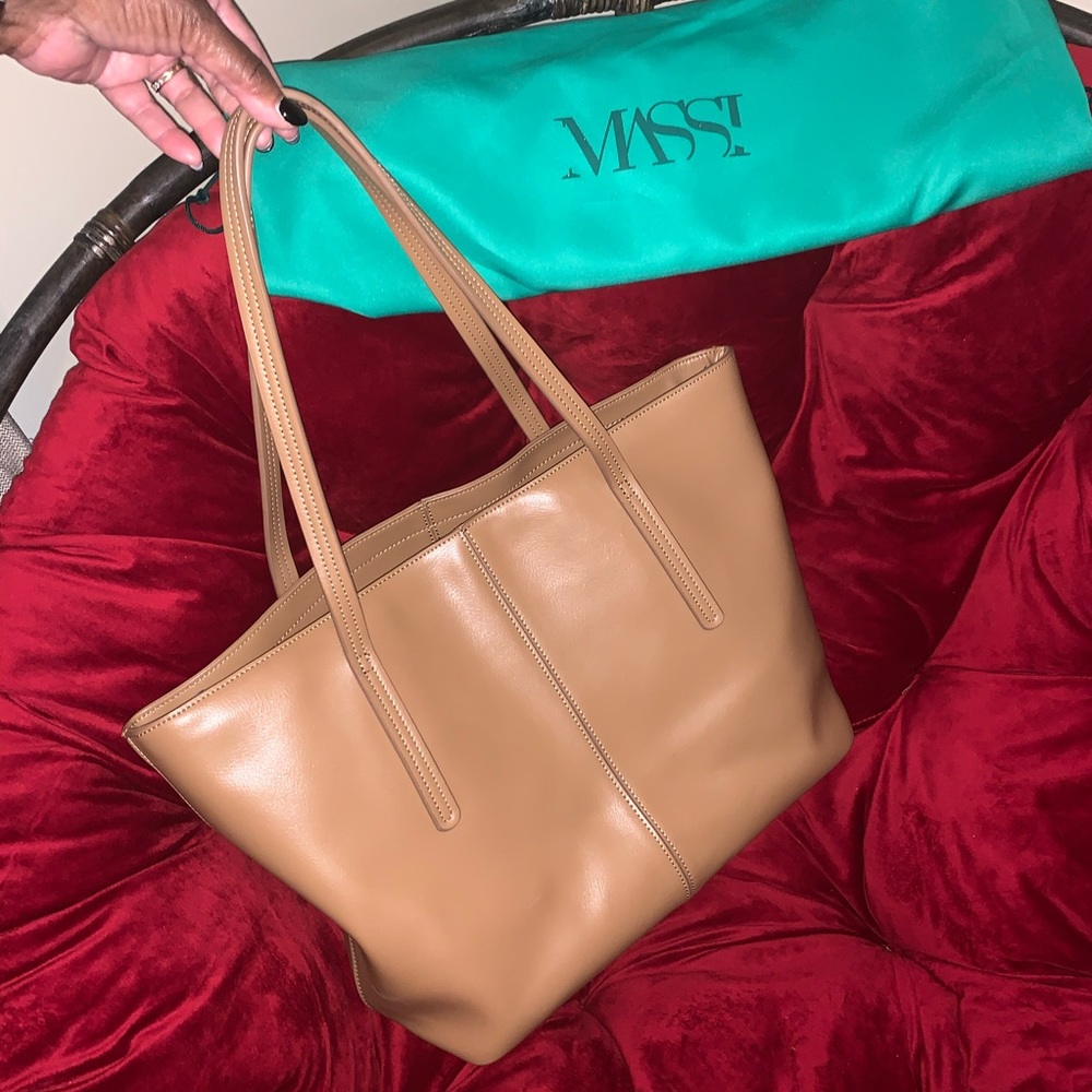 Large Massi Taupe Tote